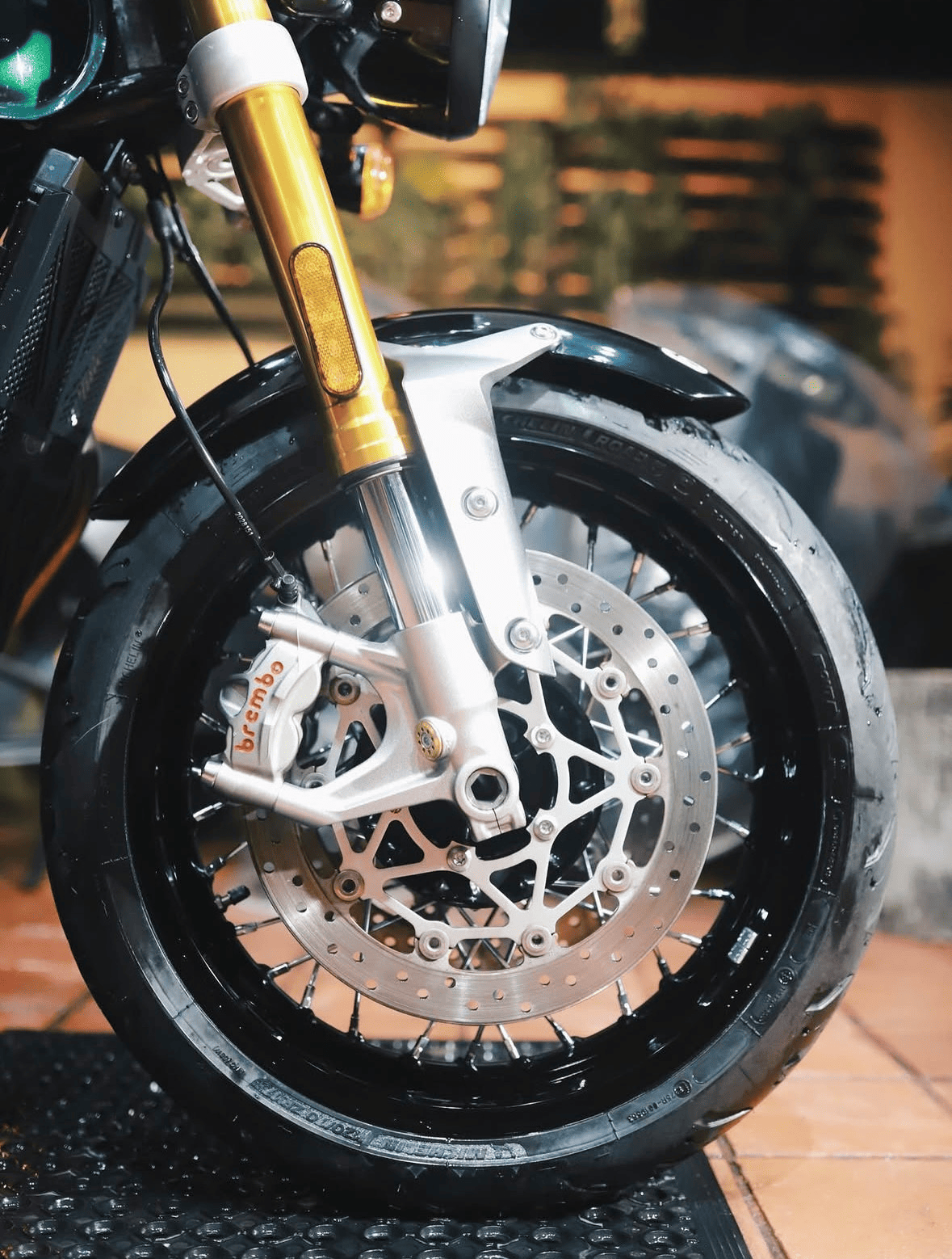 MOTOSAKA Detailing motorcycle finish gallery image 5